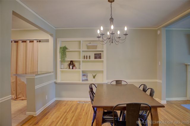 2328 S Delaware Court, Tulsa, OK 74114