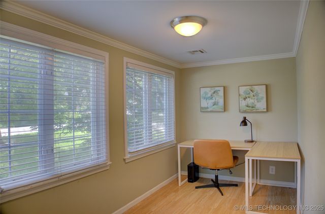 2328 S Delaware Court, Tulsa, OK 74114