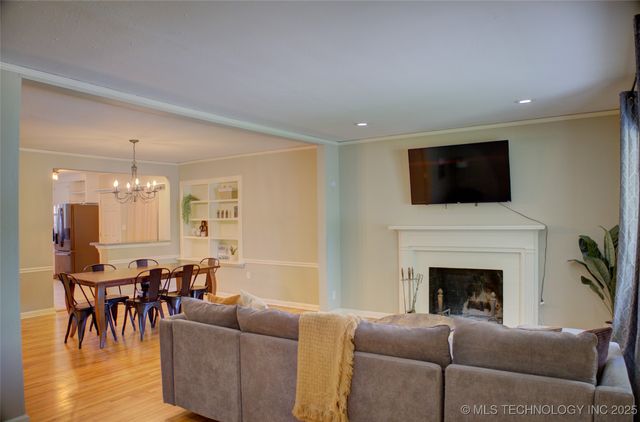 2328 S Delaware Court, Tulsa, OK 74114