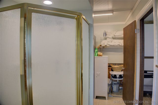 2328 S Delaware Court, Tulsa, OK 74114