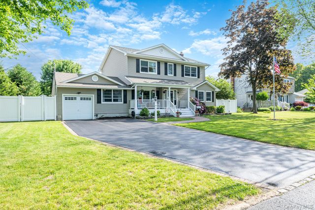 103 Hilary Street, West Sayville, NY 11796