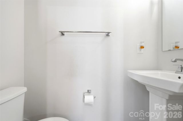 9116 Mallard Mills Drive, Charlotte, NC 28262