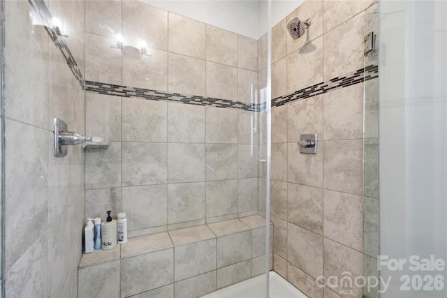 9116 Mallard Mills Drive, Charlotte, NC 28262