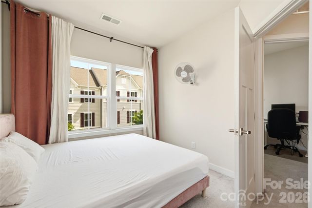 9116 Mallard Mills Drive, Charlotte, NC 28262