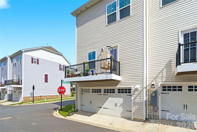 9116 Mallard Mills Drive, Charlotte, NC 28262