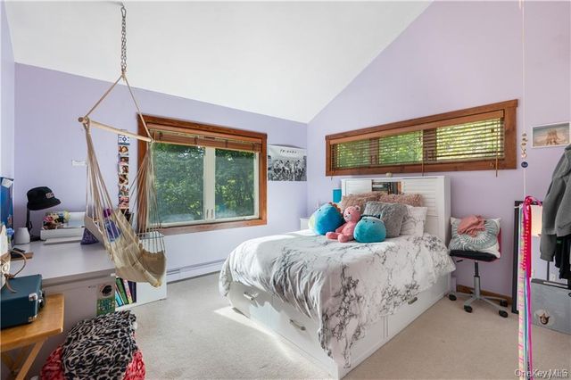13 Kings Point Lane, Washingtonville, NY 10992