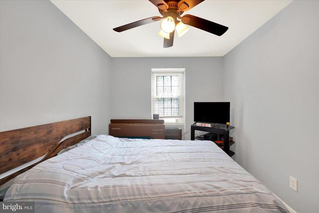 1112 PROVIDENCE CT, Frederick, MD 21703