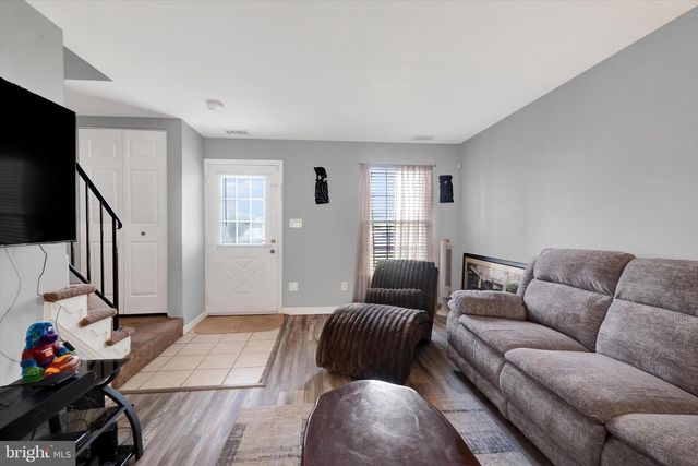 1112 PROVIDENCE CT, Frederick, MD 21703