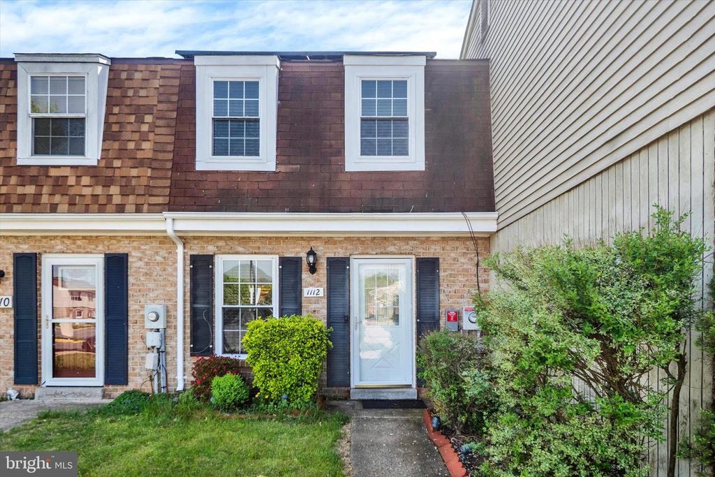 1112 PROVIDENCE CT, Frederick, MD 21703