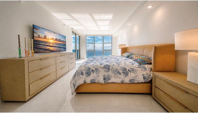 1800 S Ocean Drive 3601, Hallandale Beach, FL 33009