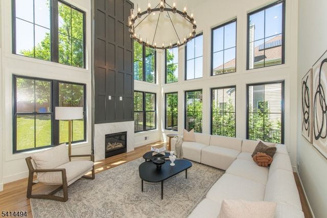 304 Greenwood Ave, Florham Park Boro, NJ 07932