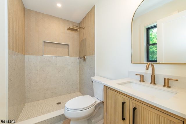 304 Greenwood Ave, Florham Park Boro, NJ 07932