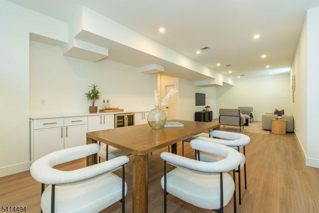304 Greenwood Ave, Florham Park Boro, NJ 07932