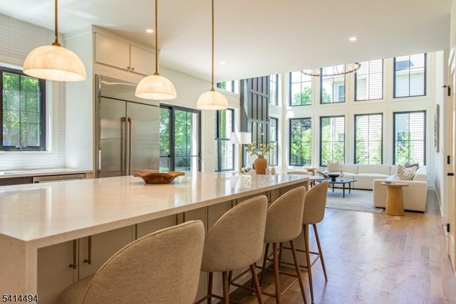 304 Greenwood Ave, Florham Park Boro, NJ 07932
