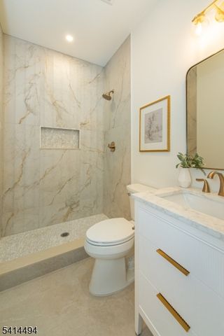 304 Greenwood Ave, Florham Park Boro, NJ 07932