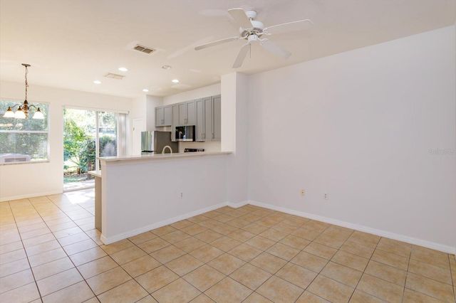 5390 PARADISE CAY CIRCLE, Kissimmee, FL 34746