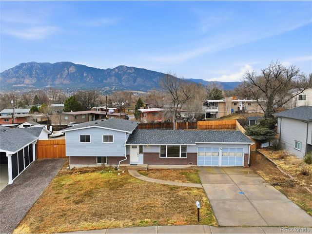 54 Minden Cir, Colorado Springs, CO 80906