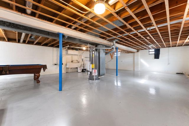 947 N Wood Street, Griffith, IN 46319