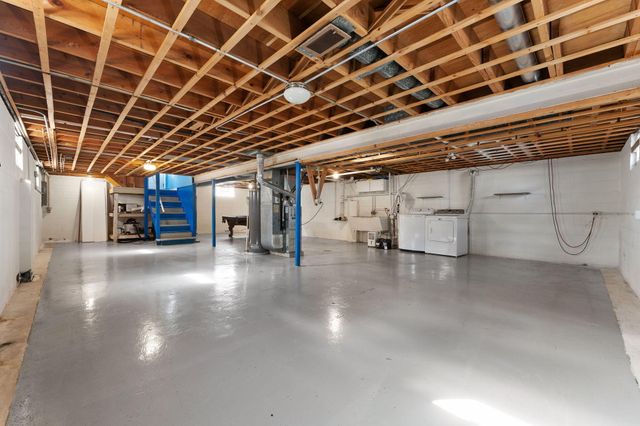 947 N Wood Street, Griffith, IN 46319