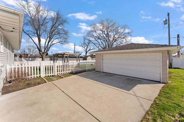 947 N Wood Street, Griffith, IN 46319