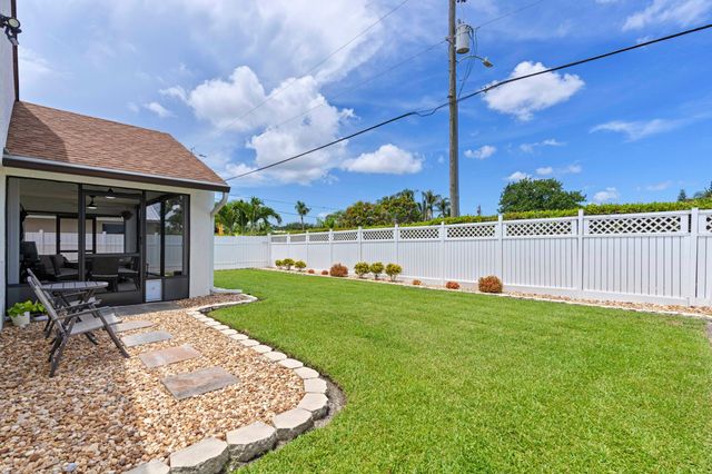 145 Pennock Landing Circle, Jupiter, FL 33458