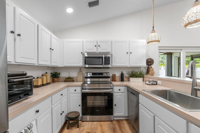 145 Pennock Landing Circle, Jupiter, FL 33458