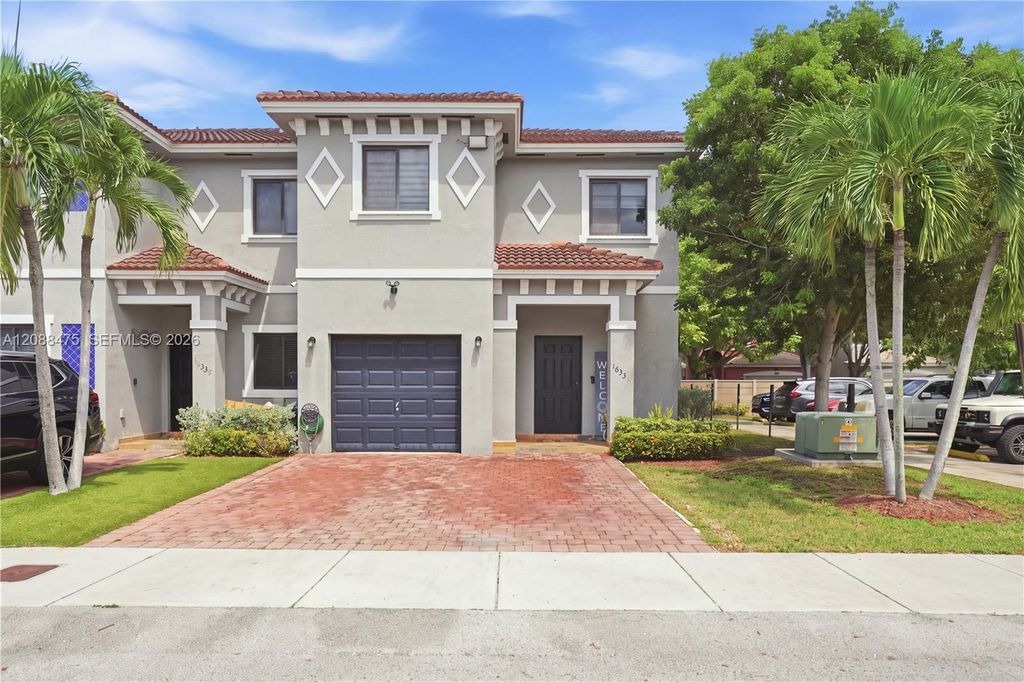 16335 SW 44th Terrace, Miami, FL 33185