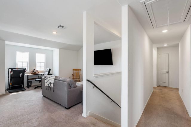 200 Montego ST, Hutto, TX 78634