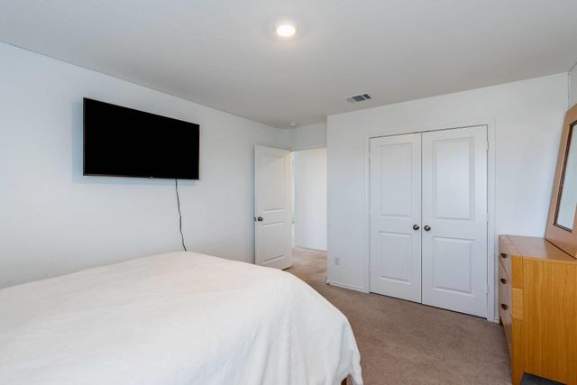 200 Montego ST, Hutto, TX 78634