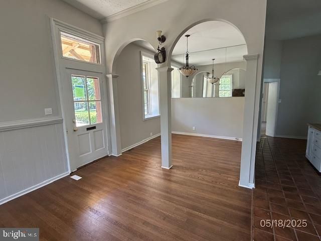 16 RAILROAD PL, Pennington, NJ 08534