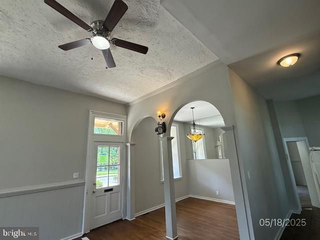 16 RAILROAD PL, Pennington, NJ 08534