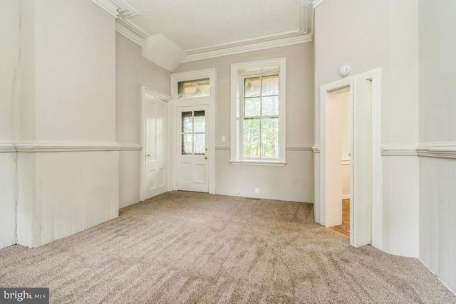16 RAILROAD PL, Pennington, NJ 08534