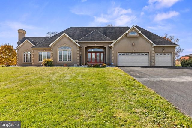 334 ROLLING LN, Abbottstown, PA 17301