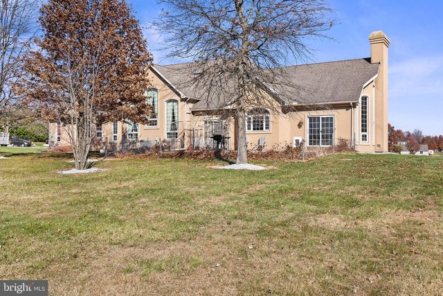 334 ROLLING LN, Abbottstown, PA 17301