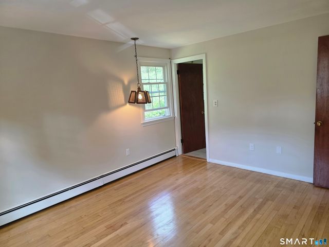 279 Gales Ferry Road, Groton, CT 06340