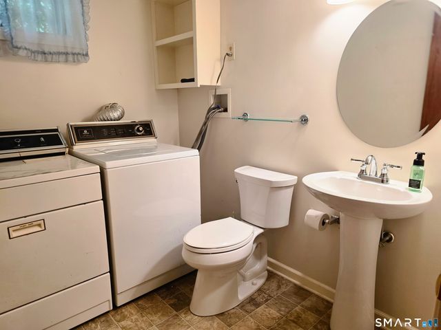 279 Gales Ferry Road, Groton, CT 06340