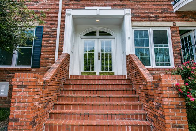 4034 Rawlins Street 104, Dallas, TX 75219