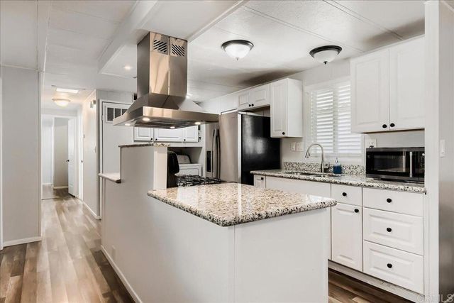 255 E Bradley Avenue SPC 118, El Cajon, CA 92021