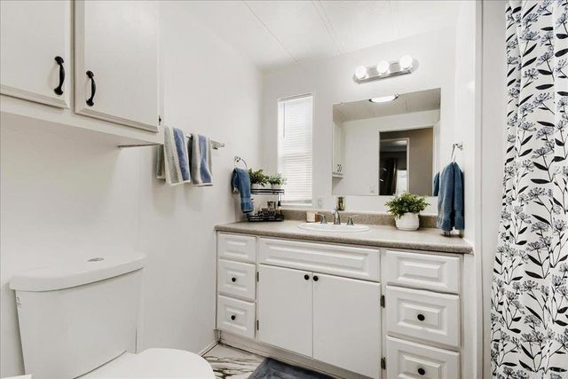 255 E Bradley Avenue SPC 118, El Cajon, CA 92021