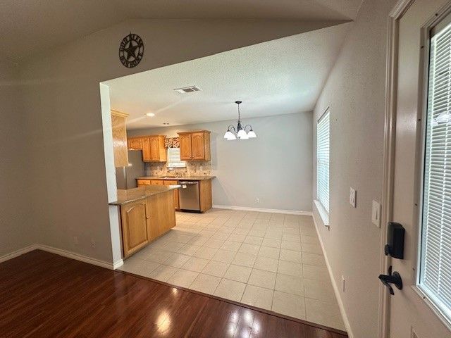 401 Blackmon Trail, Bells, TX 75414