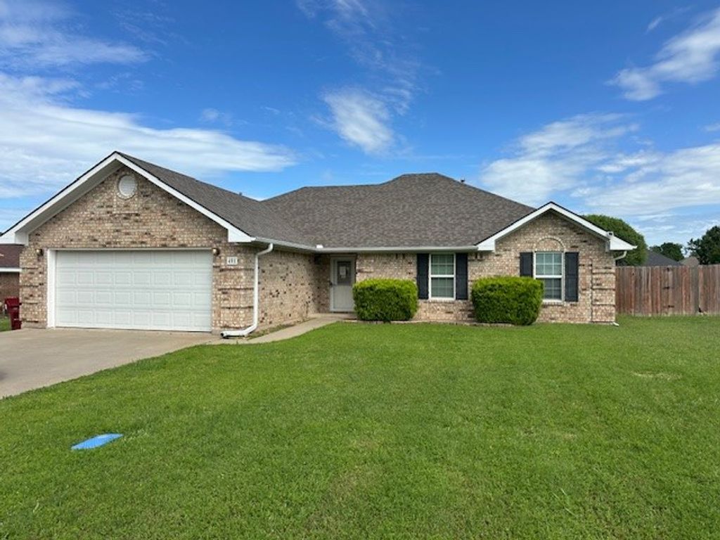 401 Blackmon Trail, Bells, TX 75414