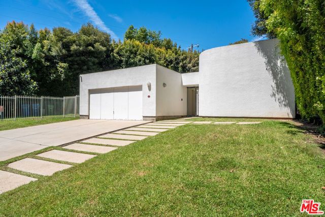 401 N Cliffwood Avenue, Los Angeles, CA 90049
