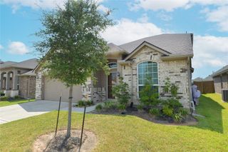 5318 Cascade Court, Alvin, TX 77511
