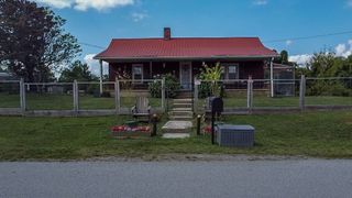 815 Old McMinnville St, Spencer, TN 38585