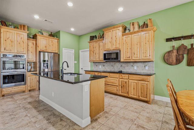 17154 Lochwood Lane, Forney, TX 75126