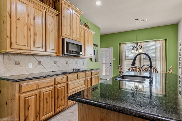 17154 Lochwood Lane, Forney, TX 75126