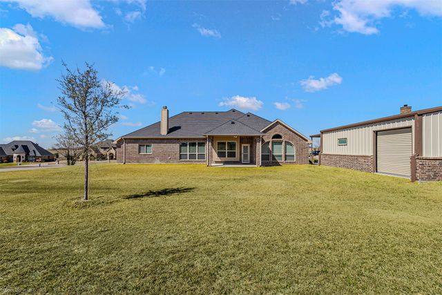 17154 Lochwood Lane, Forney, TX 75126