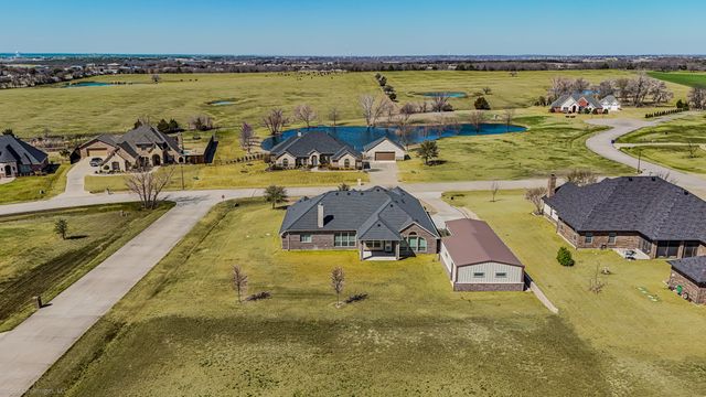17154 Lochwood Lane, Forney, TX 75126