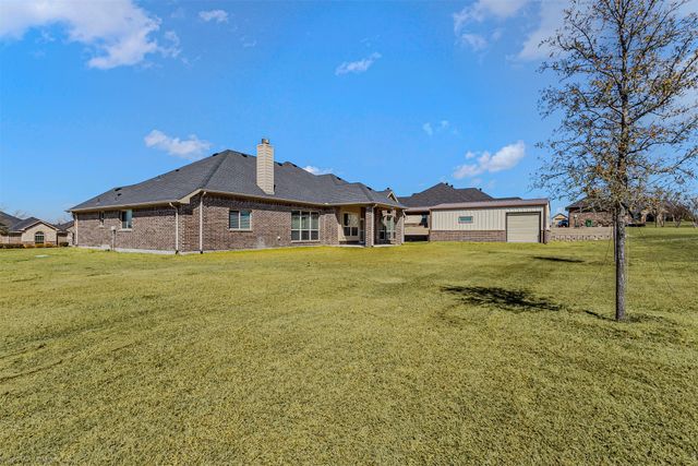 17154 Lochwood Lane, Forney, TX 75126