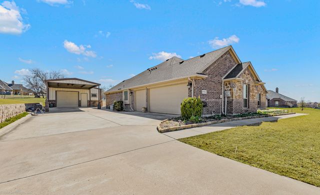 17154 Lochwood Lane, Forney, TX 75126